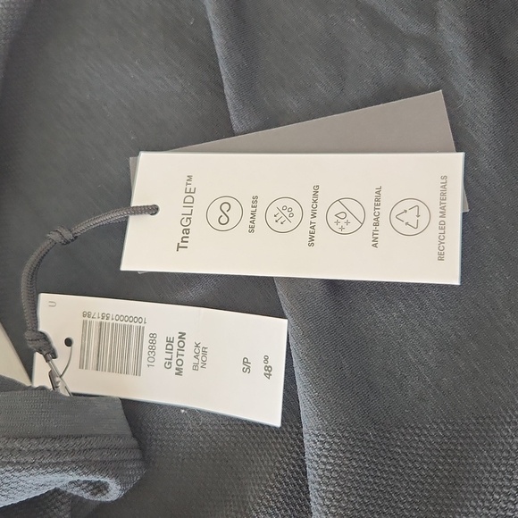 ARITZIA TNAGLIDE TNA ACTION Racerback workout tank - Picture 4 of 5